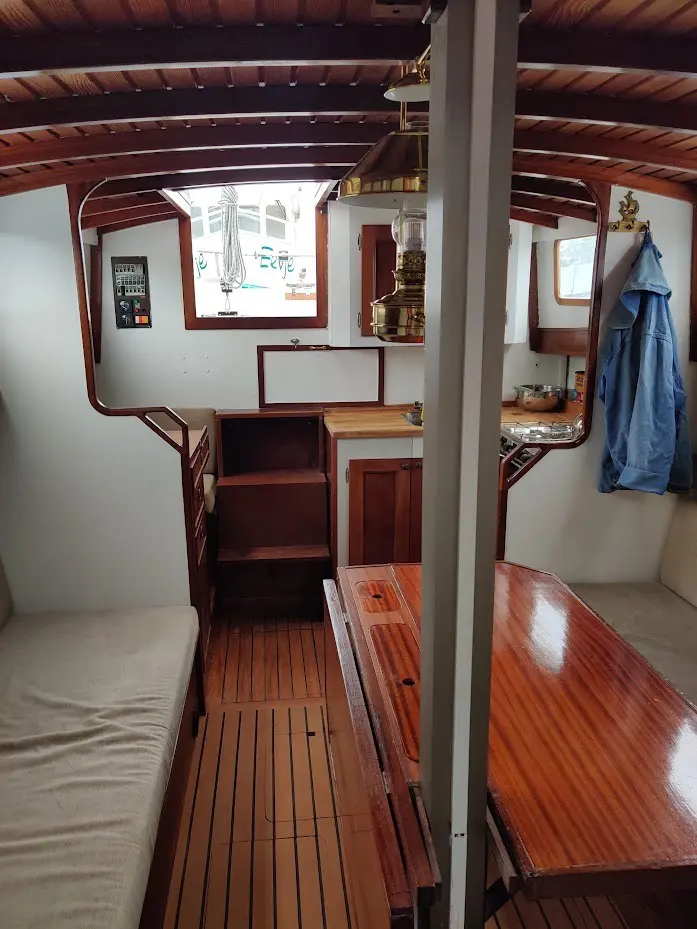 Arev Erlebnispädagogik Segelangebote Boot Eric 11